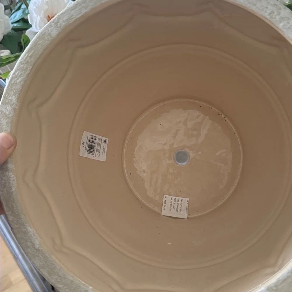 12” My Texas House Ceramic 12” Retro Planter, Wave Embossed, Cream